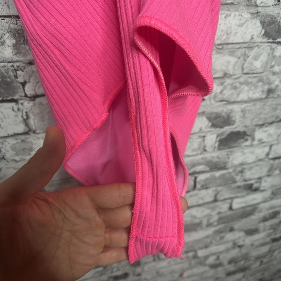 EUC Show Me Your MuMu Portia Bodysuit Vibrant Pink Adjustable Straps Size Small - Picture 7 of 13